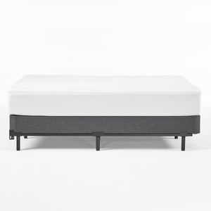 English Elm Christopher Knight Home® - OkiOki King Mattress Protector Cream White – Waterproof, Breathable, Plush Fit w/ Drawstring Up to 15" 69562.00-K