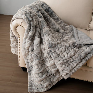 English Elm 50X60" Faux Fur Throw - Luxurious Plush Blanket For Cozy Comfort & Stylish Home Décor Year-Round B035P243957