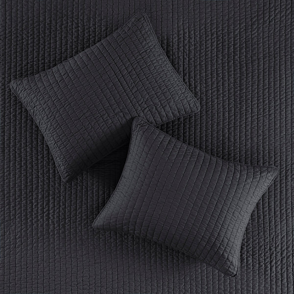 JLA Home Madison Park - 3 Piece Quilt Set - Madison Park Keaton Reversible Microfiber Quilt with Pick-Stitch Channel Quilting, Antimicrobial Finish for Year-Round Comfort Black MP13-6134