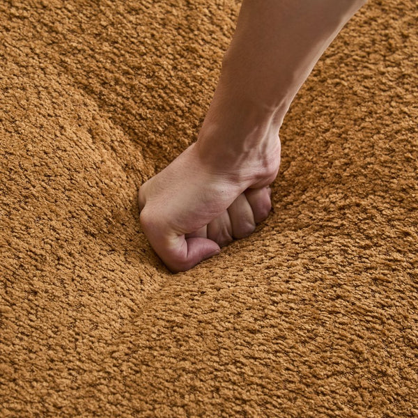 English Elm Christopher Knight Home® - 77 Modern 3-Seater Boucle Sofa with Solid Walnut Base, Square-Arm Design, Durable Breathable Fabric Camel N773IS00033N