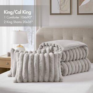 English Elm 3-Piece Queen Coverlet Set Matelassé Elegance with Two Shams — Soft Polyester-Rayon Texture, Durable Comfort Light Gray 21.26 L x 12.99 W x 12.6 H B035P381295