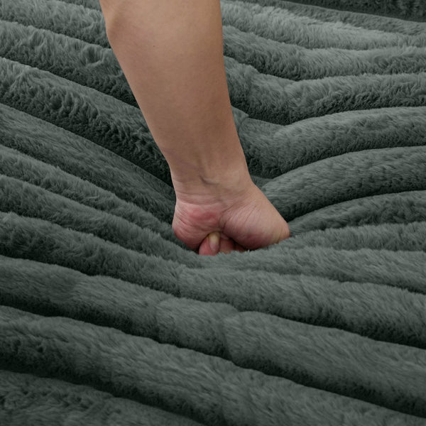 English Elm Oversized Double Chaise Lounge Sofa Bed – Plush Cloud Couch With Usb Ports, Cup Holders & Pillows N719S002110R-GIGA