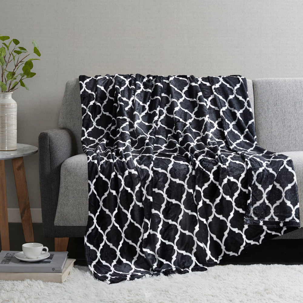 JLA Home Madison Park - Oversized Microlight Plush Throw with Ogee Pattern, Ultra-Lofty Lightweight Comfort, OEKO-TEX Certified Black MP50-3509
