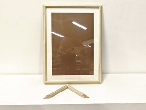 English Elm 18x24 Solid Wood Picture Frame with Replaceable Canvas, Acrylic Glass, Sturdy Backboard for Elegant Wall Decor White T3976P383243