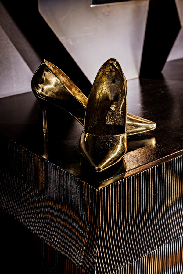 Noir Heel, Artisan-Crafted Brass Stiletto Sculpture - Glamorous Home Accent for Chic Décor Lovers AB-272B