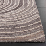 Safavieh Abstract 153 Hand Tufted Modern Rug Grey / Ivory Polyester Pile