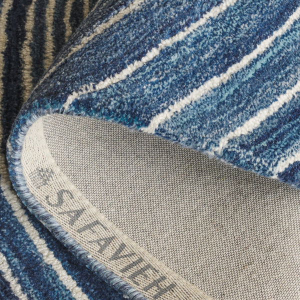 Safavieh Abstract 154 Hand Tufted Modern Rug Blue / Ivory Polyester Pile