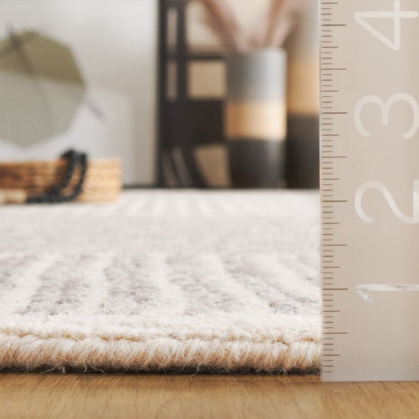 Safavieh Abstract Hand Tufted Wool Jute Runner Rug Geometric Ivory Grey for Hallway Entryway 6'-0" x 9'-0" ABT257F-6