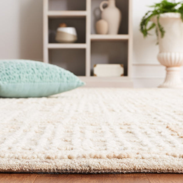 Safavieh Abstract 275 Hand Tufted Contemporary Rug Light Brown / Ivory 5' x 8'