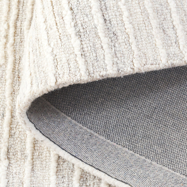 Safavieh Abstract Luxurious Hand-tufted Runner Rug - Soft Wool-cotton Blend, Elegant Design For Any Space Beige ,Ivory 80% Wool,20% Cotton Abt304a-5