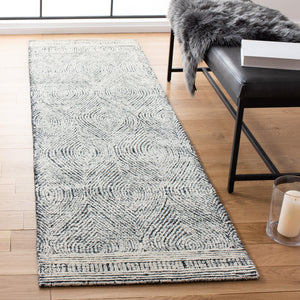 Safavieh Abstract Hand-Tufted Wool Rug In Ivory & Charcoal — Scandinavian Abstract Design, Low-Profile Elegance 6'-0" x 8'-0" ABT340H-68