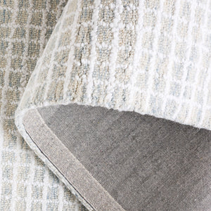 Safavieh Abstract Hand-Tufted Ivory And Sage Area Rug, Low-Profile Plush Blend For Modern, Coastal Spaces 4'-0" x 6'-0" ABT362W-4