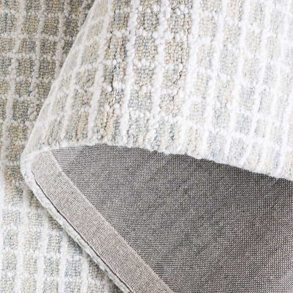 Safavieh Abstract Hand-Tufted Ivory And Sage Area Rug, Low-Profile Plush Blend For Modern, Coastal Spaces 4'-0" x 6'-0" ABT362W-4