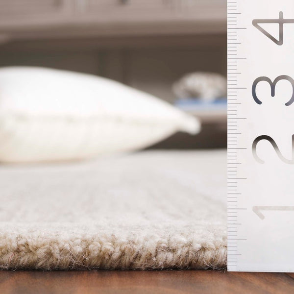 Safavieh Abstract Hand Tufted Wool Area Rug in Ivory for Living Room Bedroom Low Pile Unfinished ABT460A-8
