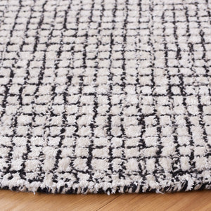 Safavieh Abstract 470 Hand Tufted Modern Rug ABT470Z-8SQ