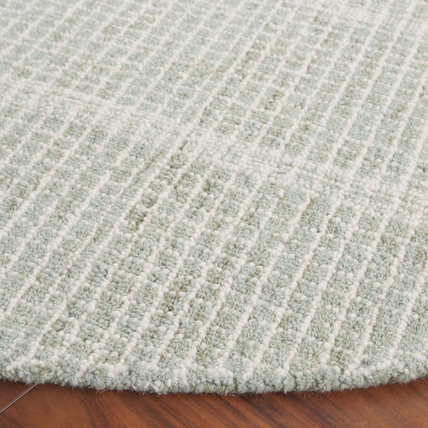 Safavieh Abstract 482 Hand Tufted Modern Rug Sage / Ivory 85% Wool, 15% Cotton