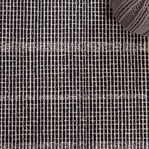 Safavieh Abstract Hand Tufted Wool-cotton Area Rug - Modern Elegance With Chic Design For Any Room Decor Black ,Ivory 85% Wool,15% Cotton Abt482z-3