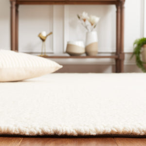 Safavieh Abstract 494 Hand Tufted Abstract Rug Ivory ABT494A-5