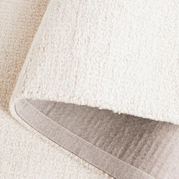 Safavieh Abstract 494 Hand Tufted Abstract Rug Ivory ABT494A-5