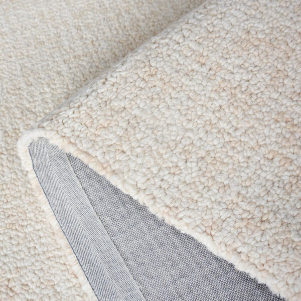 Safavieh Abstract 495 Hand Tufted Abstract Rug Ivory / Beige ABT495A-5