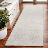 Safavieh Abstract 495 Hand Tufted Abstract Rug Light Grey / Ivory ABT495G-8