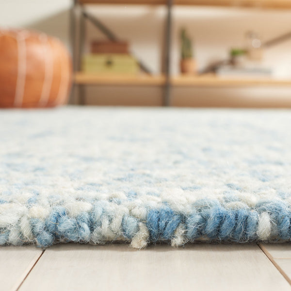 Safavieh Abstract 495 Hand Tufted Abstract Rug Blue / Ivory ABT495M-8