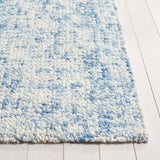 Safavieh Abstract 495 Hand Tufted Abstract Rug Blue / Ivory ABT495M-5