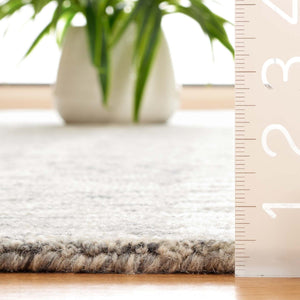 Safavieh Abstract 498 ABT498 Hand Tufted Modern Rug Grey / Ivory ABT498F-6SQ