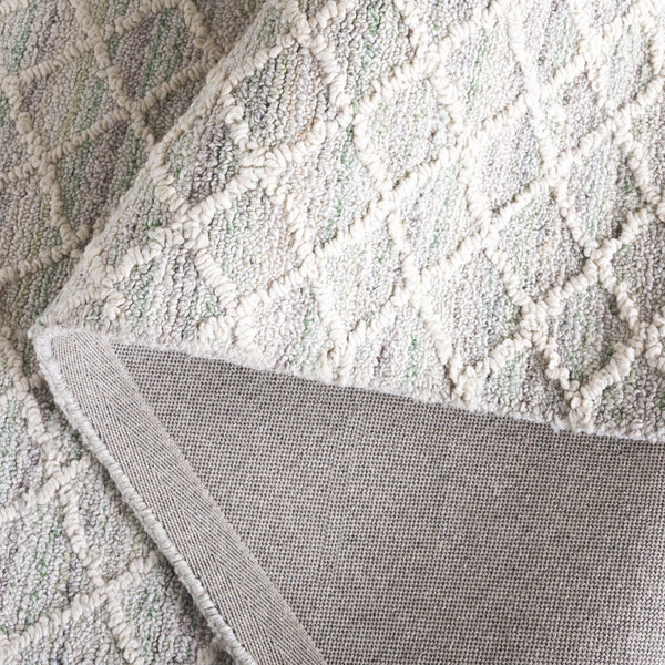 Safavieh Abstract Hand-tufted Area Rug - Elegant Diamond Trellis Design For Modern Home Décor And Comfort Green ,Ivory 27% Wool,27% Nylon,27% Pet,9% Viscose,10% Cotton Abt615y-3