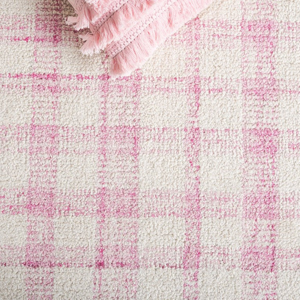 Safavieh Abstract Hand Tufted Wool Runner Rug Soft Plaid Pattern for Hallways and Entryways ABT648U-28