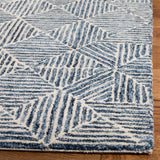 Safavieh Abstract 763 Hand Tufted Modern Rug Blue / Ivory 80% Wool, 20% Cotton