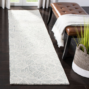 Safavieh Abstract Hand-Tufted 6X8 Wool Rug In Green Ivory — Modern Geometric Abstract, Plush 1/2" Pile Durability ABT763Y-68