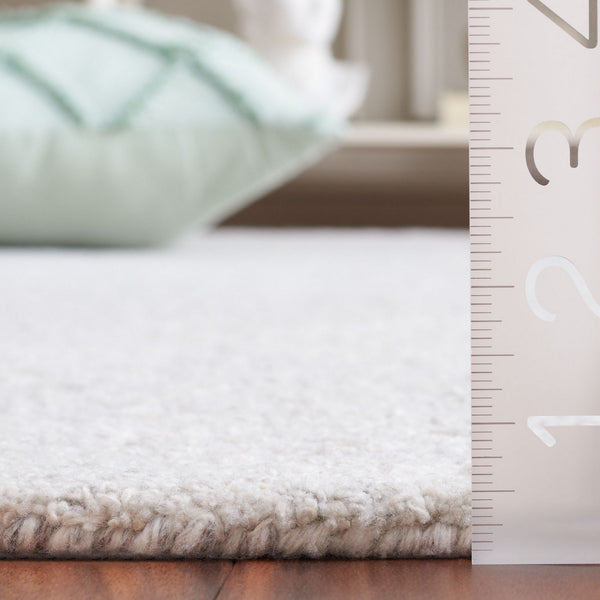 Safavieh Abstract 876 ABT876 Hand Tufted Modern Rug Grey / Ivory ABT876F-3