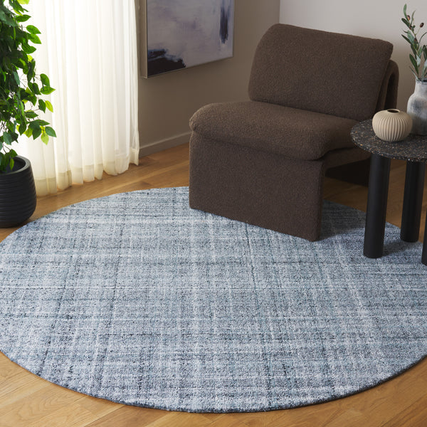 Safavieh Abstract Handcrafted Area Rug - Eco-friendly, Plush Texture, Modern Design For Stylish Home Decor Aqua ,Grey 80% Pet,20% Cotton Abt976j-4