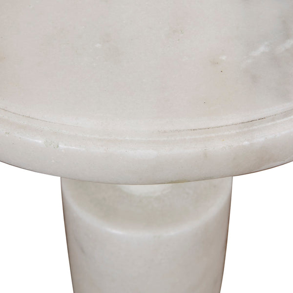 Noir Plato Hand-Formed Marble Cake Tray - Unique Bianco Crown Design for Elegant Serving & Decor Accents AC147