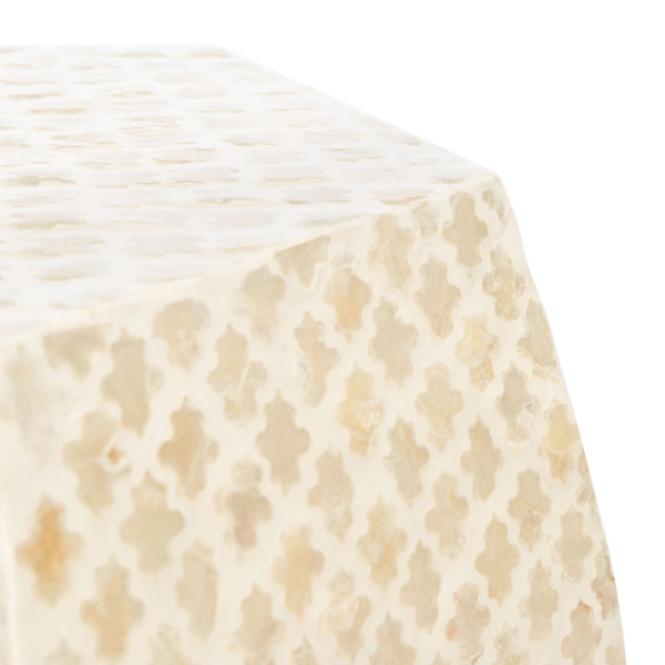 Safavieh Rylie Accent Table - Modern Mediterranean Elegance With White Capiz Inlay For Glamorous Interiors ACC1803A