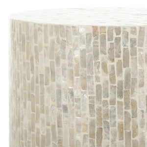 Safavieh Scarlett Round Accent Table - Elegant Capiz Shell Design, Compact Nightstand For Timeless Style ACC1808A