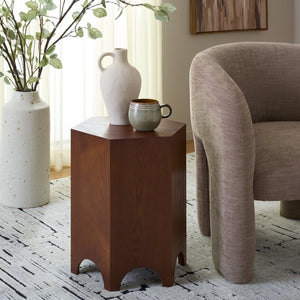 Safavieh Barahan End Table – Stylish Accent Piece For Modern Living Rooms, Compact Design, And Durable Finish Confirmed Walnut ACC2309B