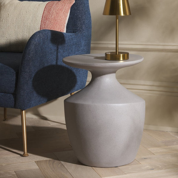 Safavieh Jaiya Accent Table - Sculptural Modern Side Table For Living Rooms, Bedrooms, And Small Spaces Grey ACC2811B