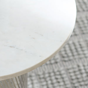 Safavieh Kathony Side Table - Elegant Cream & White Marble Accent For Modern Living Room & Bedroom Style Cream ,White  Acc3220a-2bx