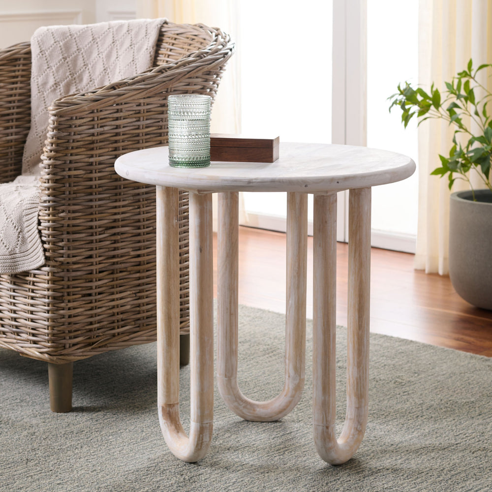 Safavieh Jazmin Round Accent Table: Unique Mango Wood Design In Natural Wash For Cozy Home Decor Style Natural Wash Mango Wood Acc3264a