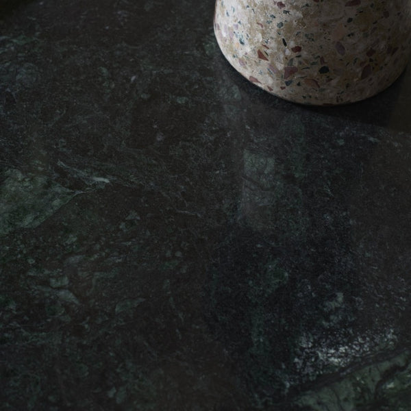 Safavieh Cari Green Marble Top Iron Frame Accent Table for Modern and Transitional Interiors ACC3765A