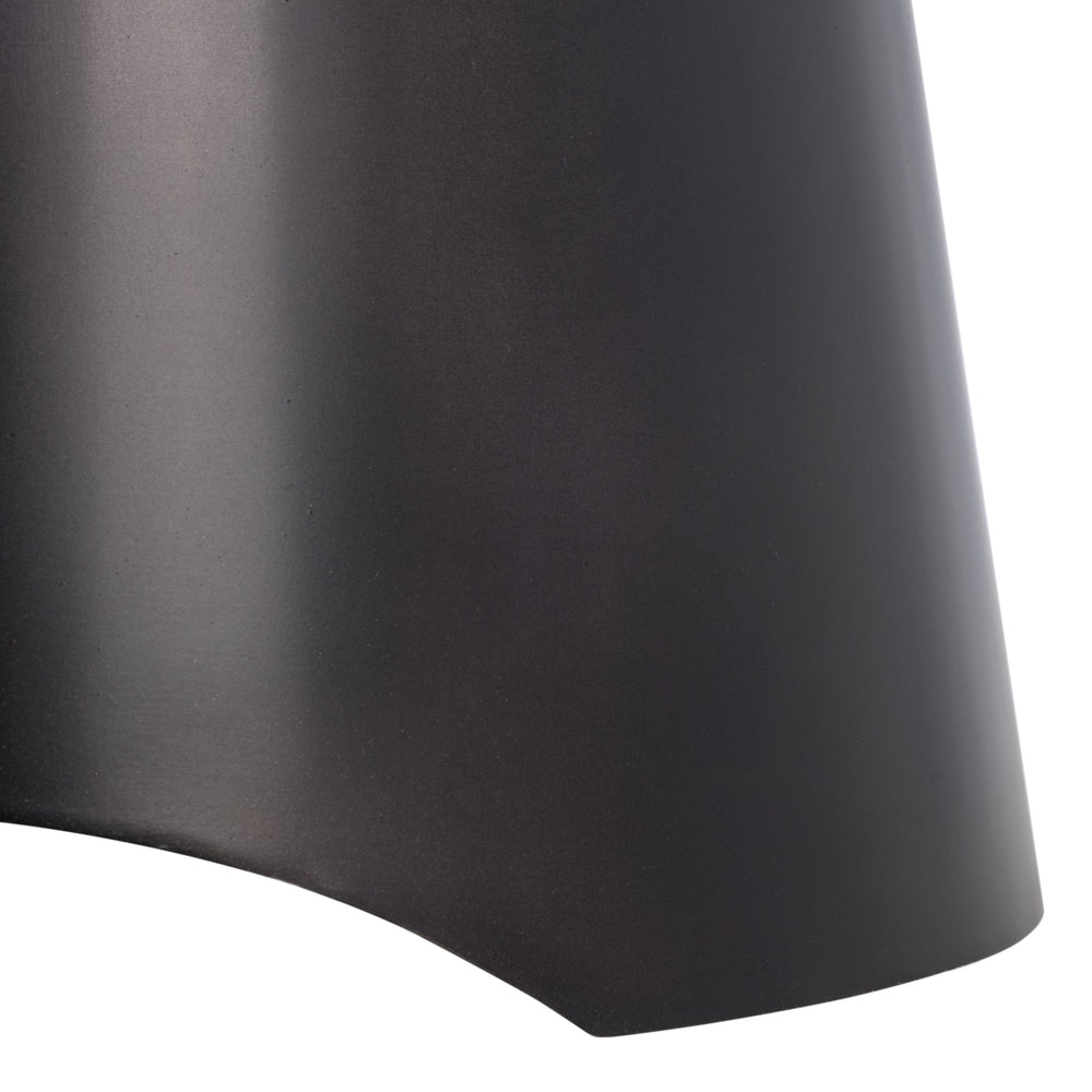 Safavieh Aminchy Side Table In Antique Black - Timeless Elegance And Vintage Charm For Any Living Space Antique Black Metal Acc5509a