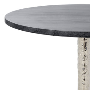 Safavieh Avanni Side Table - Glamorous Design With Compact Elegance For Living Rooms, Bedrooms, And More Silver / Black ACC5510C