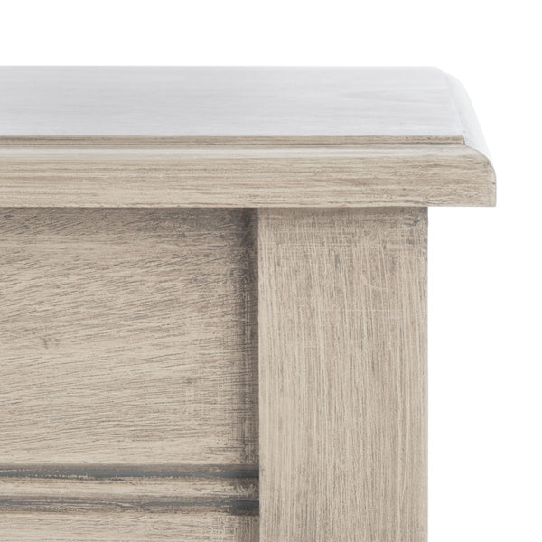 Safavieh Tinsley Square Accent Table - Versatile Sculptural Design With Timeless Craftsmanship For Any Space Greige ACC5716A