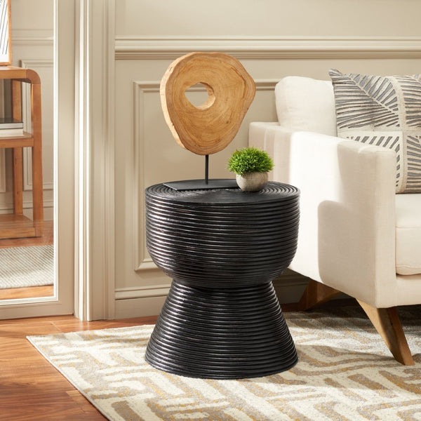 Safavieh Heimdall Round Accent Table - Handcrafted Natural Rattan With Distressed Black Finish, Chic Design ACC6503A