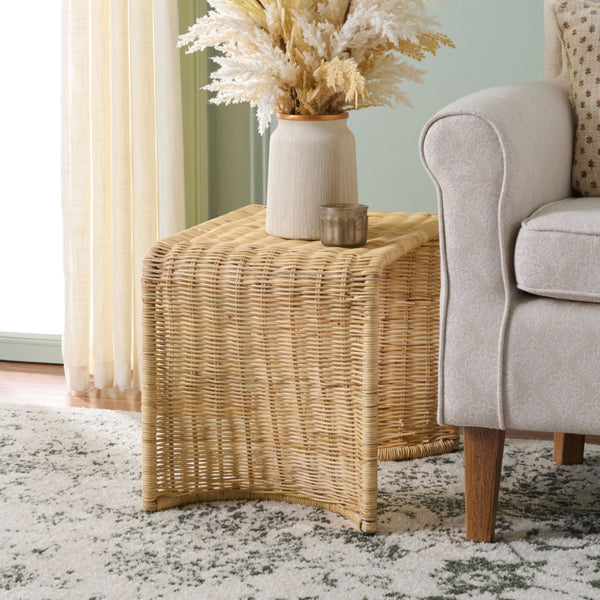 Safavieh Zendy Accent Table – Rustic Modern Design With Sturdy Metal And Rattan For Versatile Home Decor Use Light Natural ACC6508A