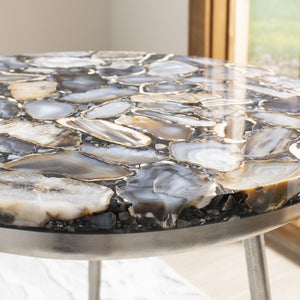 Safavieh Faryn Agate Round Accent Table - Handcrafted Unique Inlay, Polished Nickel Base, Stylish Home Decor ACC7200A
