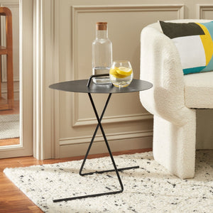 Safavieh Medalia Side Table - Sleek Matte Black Accent Table With Modern Design And Integrated Handle For Versatility ACC8008A