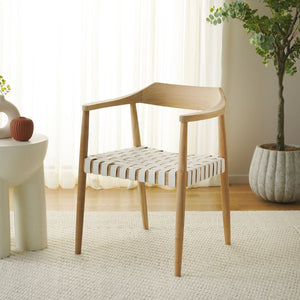 Safavieh Amycus Accent Chair – Mid-Century Modern Elegance With Intricate White Leather And Teak Frame Design Natural/White ACH1202A